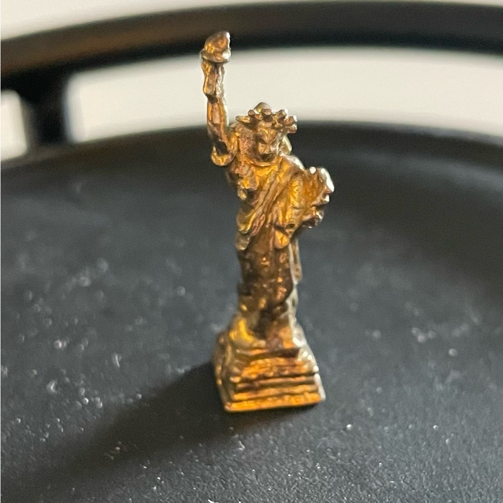 Gold Statue of Liberty Charm